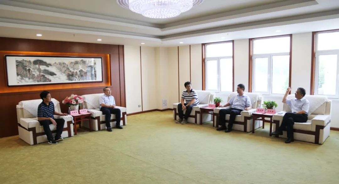 田俊勇副市长一行莅临河北工业大学调查互换(图1)