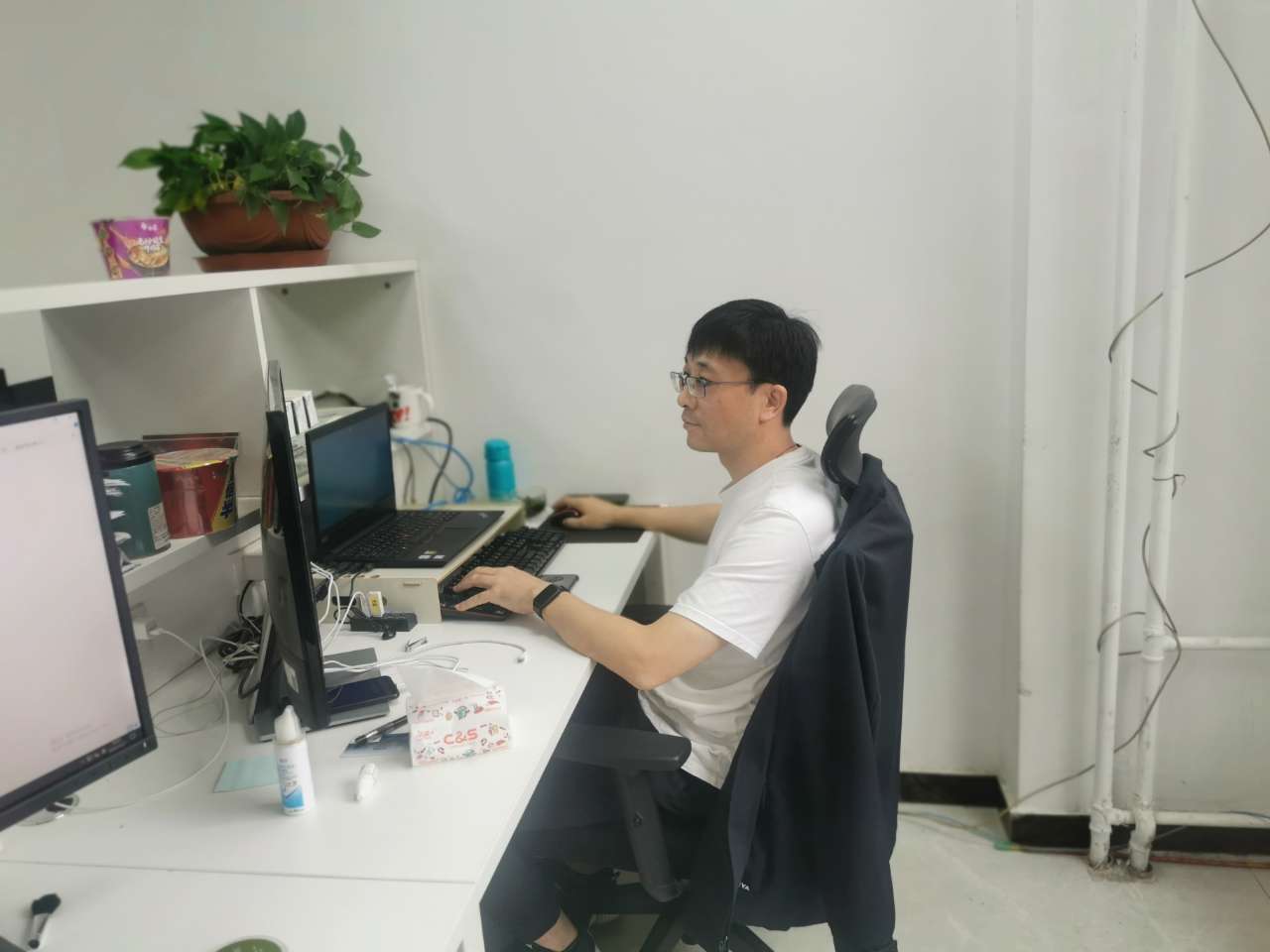 【国庆坚守，此刻我在岗】菲律宾亚星人全力备战今冬供暖（二）(图3)