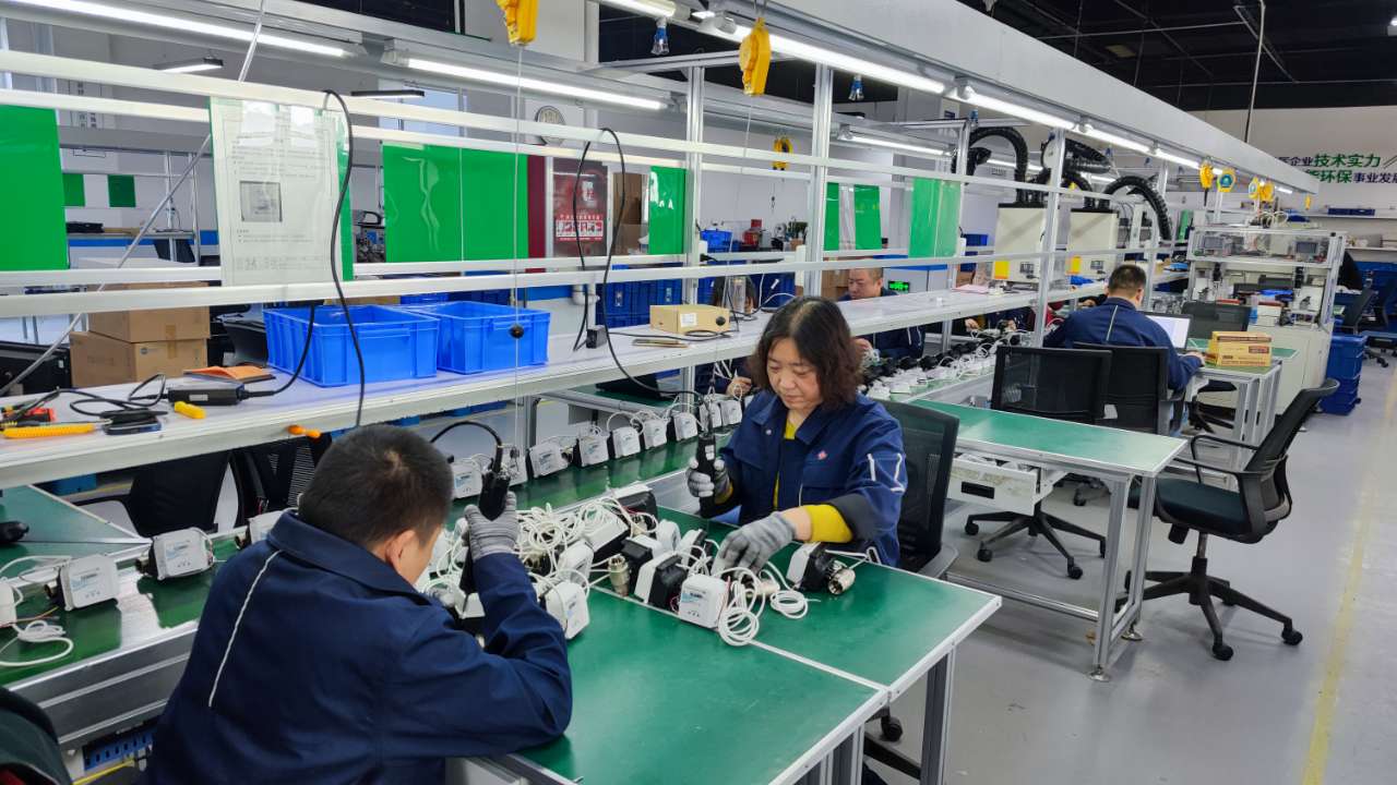 【国庆坚守，此刻我在岗】菲律宾亚星人全力备战今冬供暖（二）(图9)